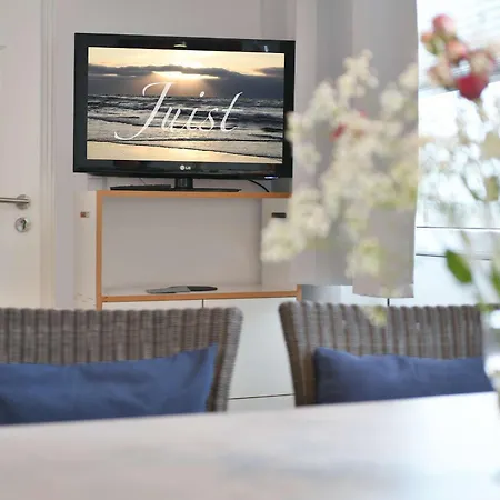 Haus Inselrose Dünenröschen Juist