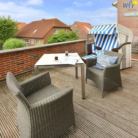 Haus Inselrose Dünenröschen *