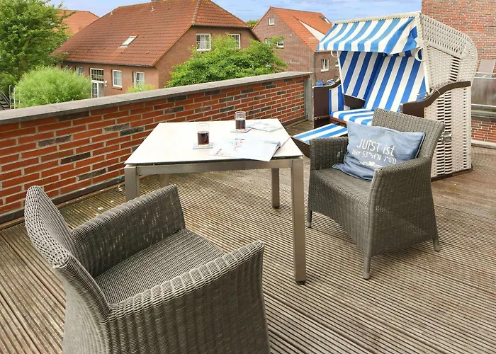 Haus Inselrose Duenenroeschen *